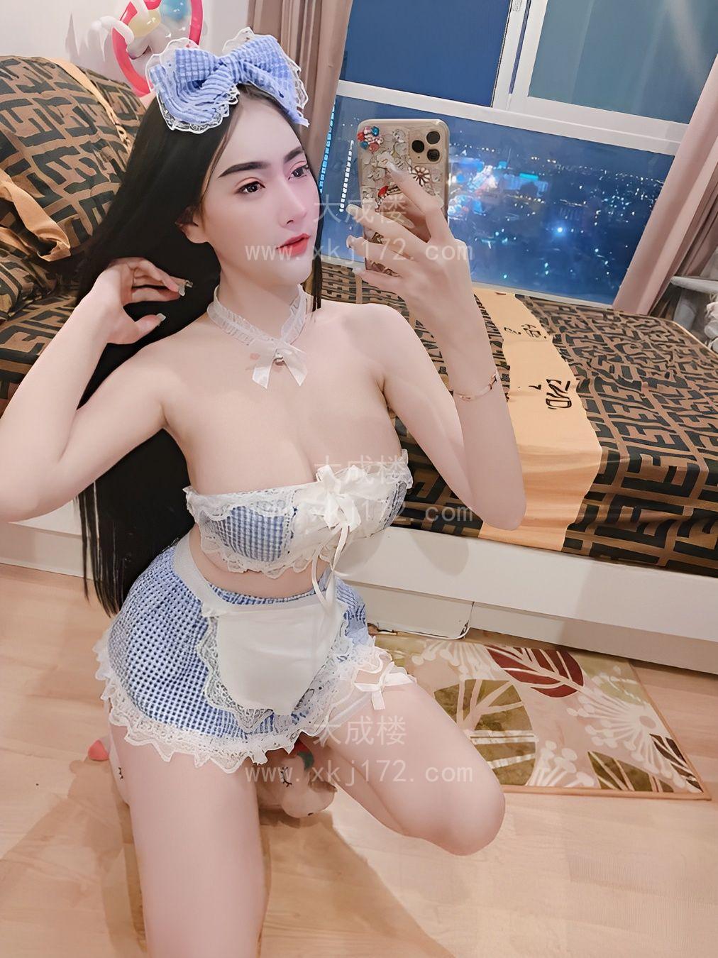 肤白身娇小少妇梅梅