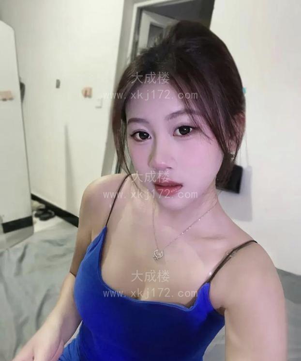 肤白服务棒的小姐姐