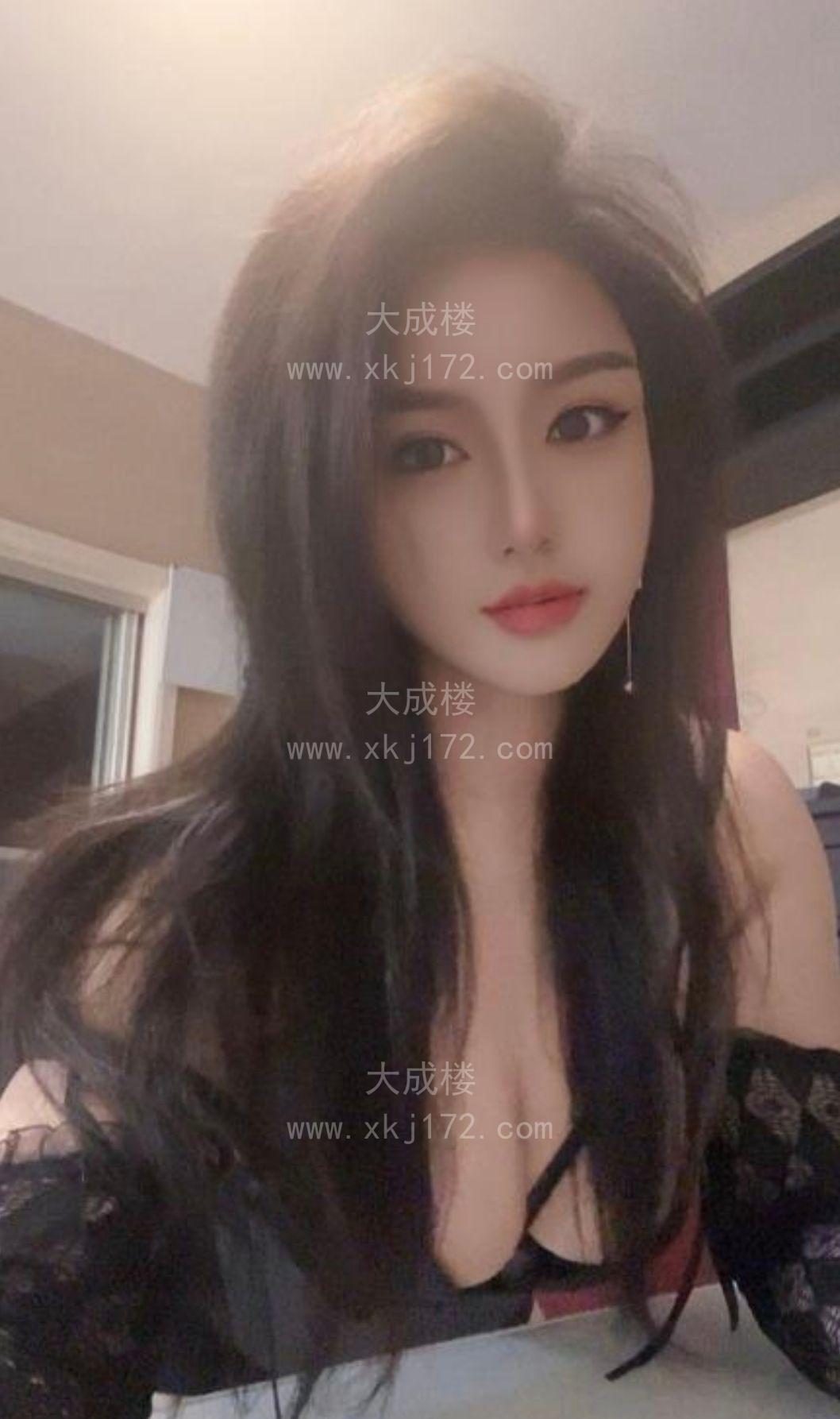 乳交超爽的白苏