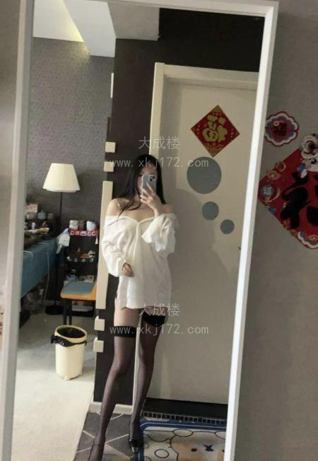 黑丝性感长腿御姐