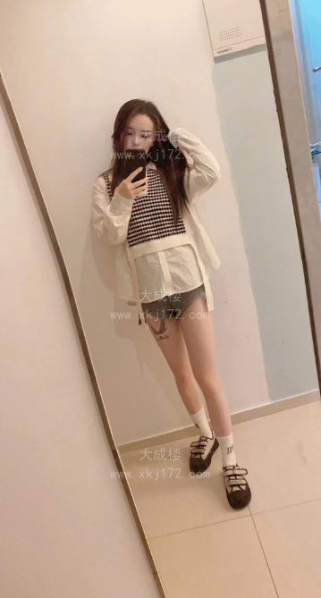 南海万科金色领域杨慕