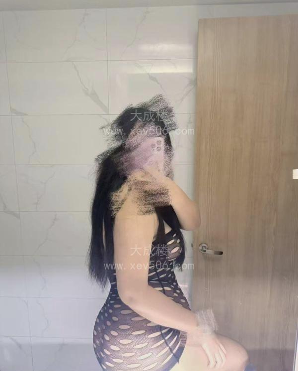 青岛丰满风骚薇薇