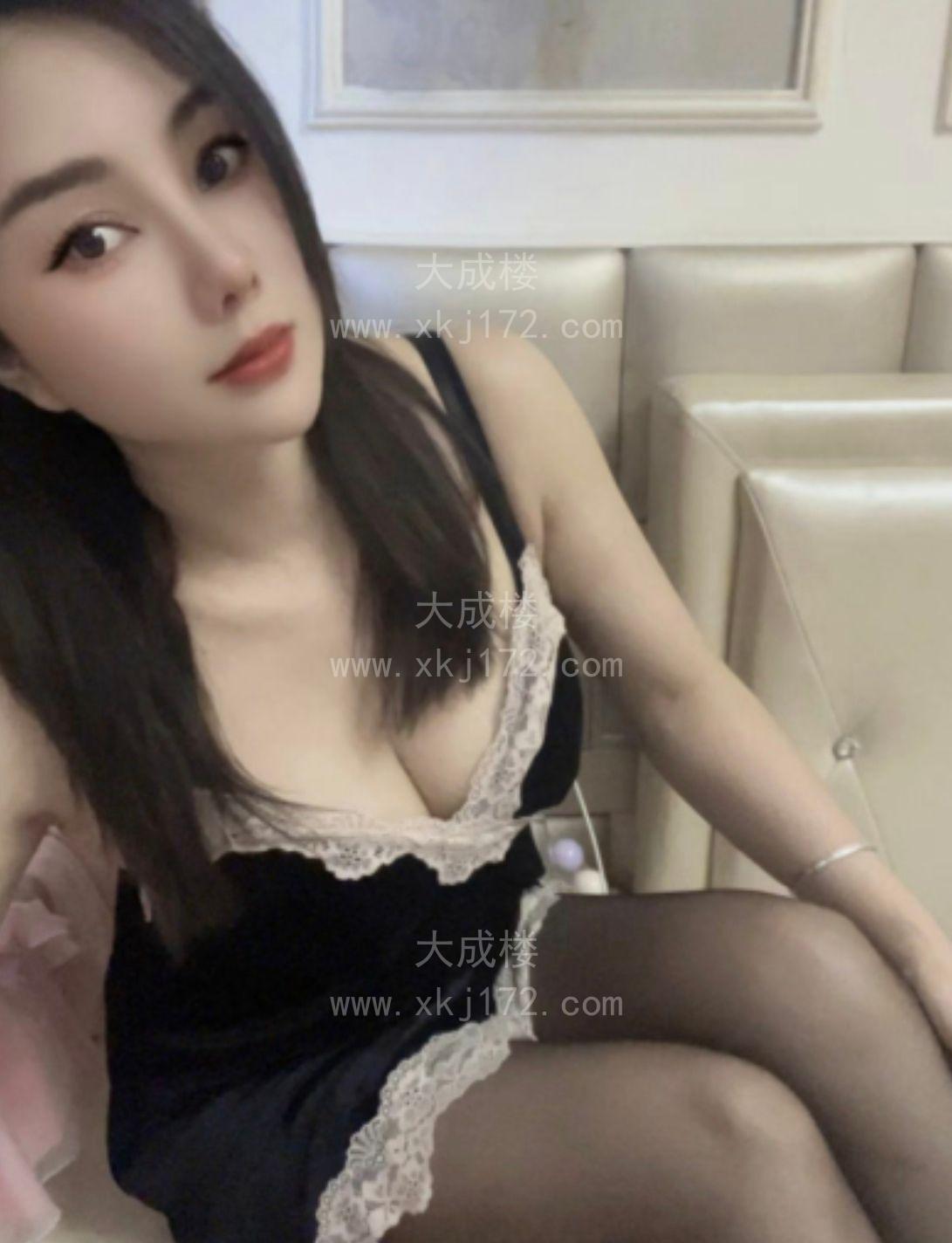 禅城性感风骚喷潮小苹果