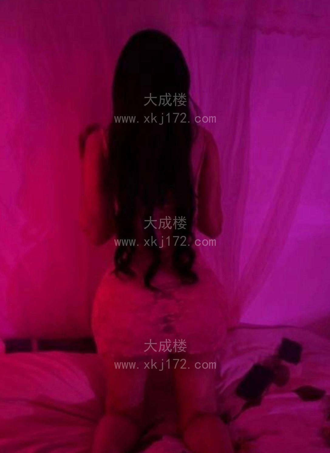 天河黑丝美女腿精