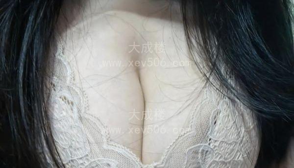 骚少妇狗尾巴草服务系