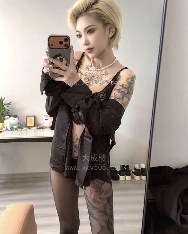 苏州纹身小姐姐