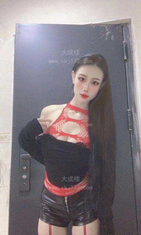 性感制服诱惑哆哆