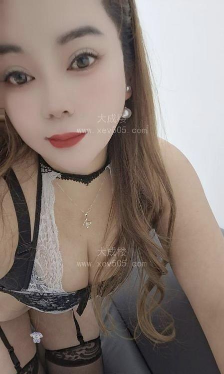 青岛登州翘臀老师