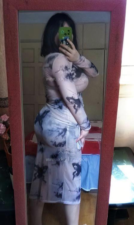 蜀山肤白丰腴老师