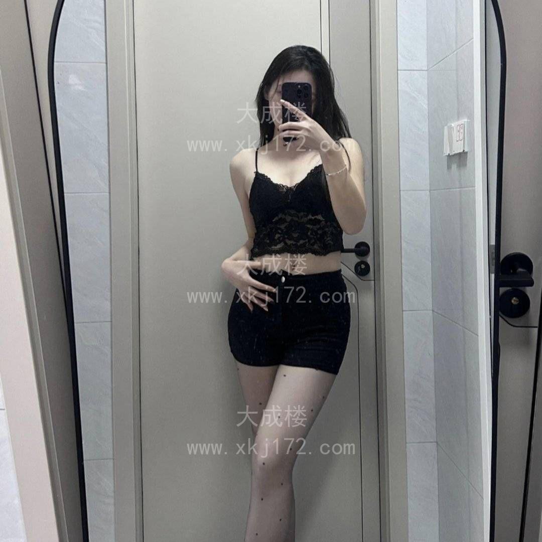 白云三元里性感御姐萱萱