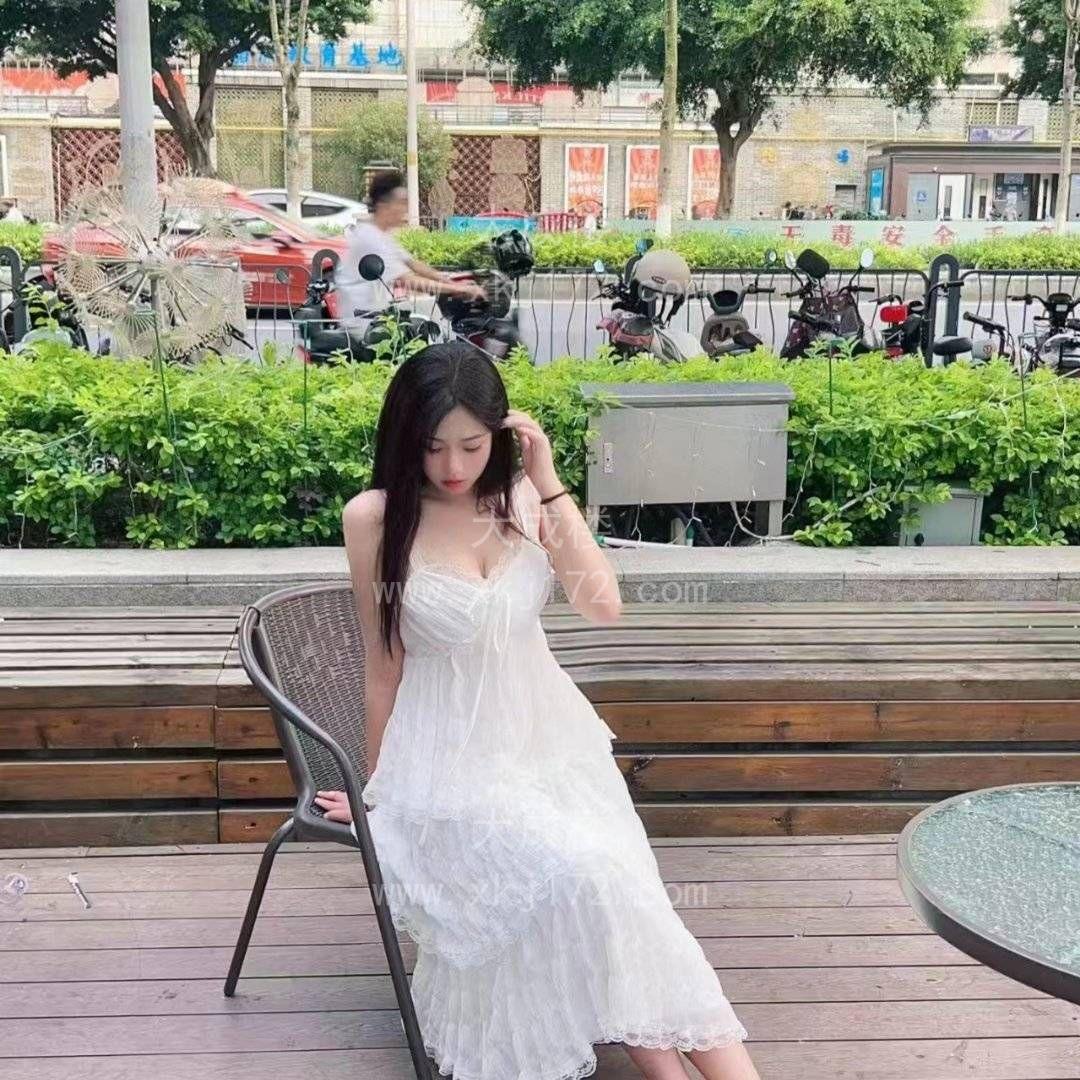 天河新人巨乳服务佳佳