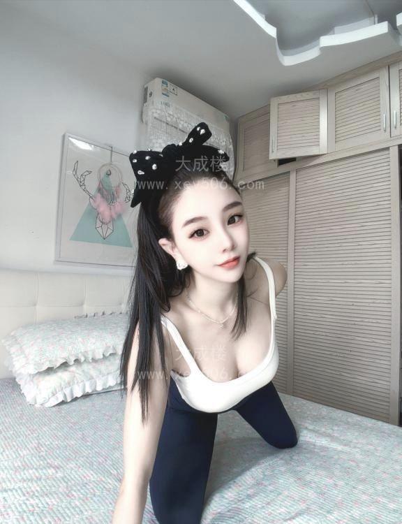 龙华艳舞瑜伽老师可儿